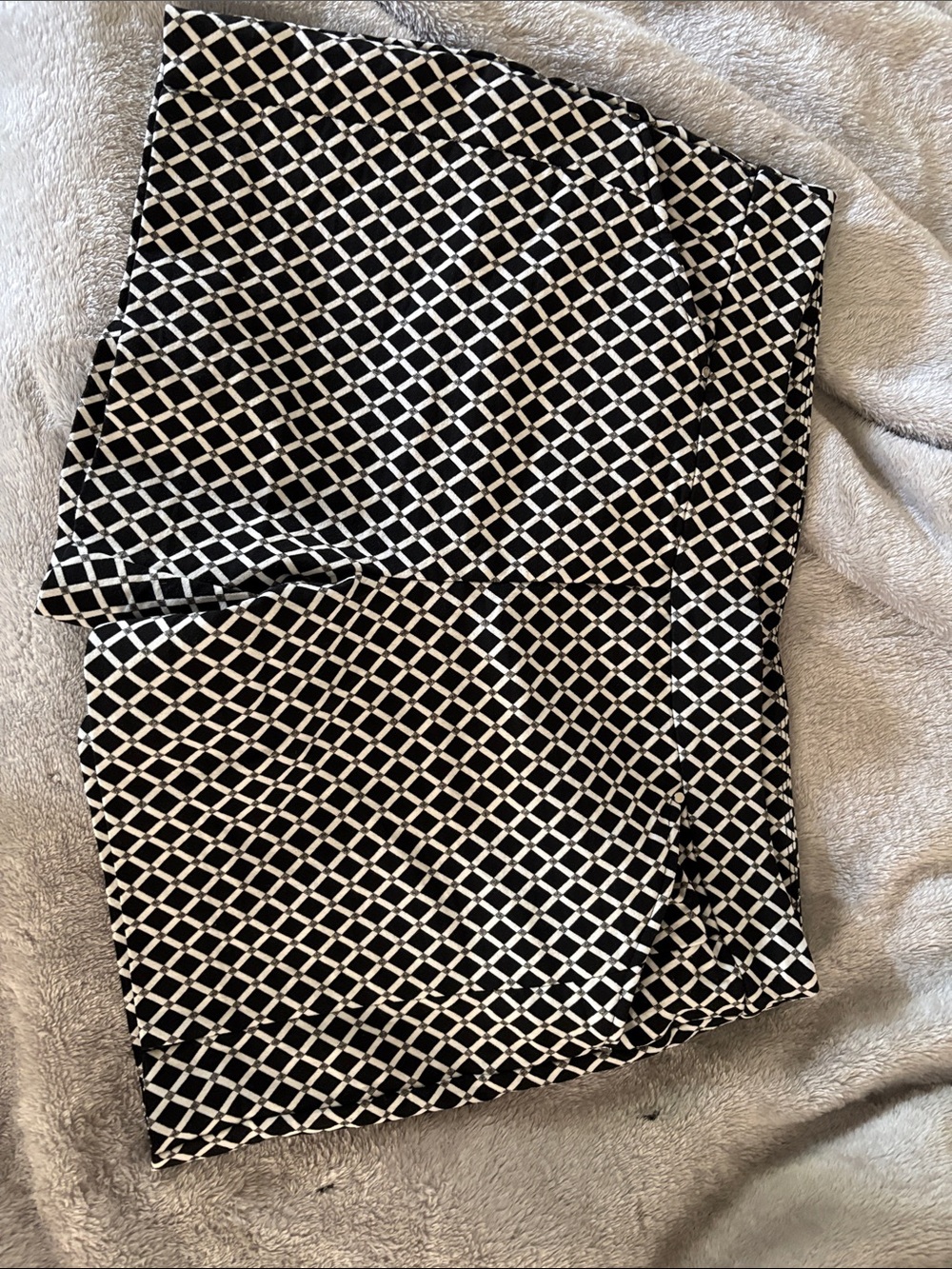 INC International Concepts Black & White Lattice Print Mini Shorts